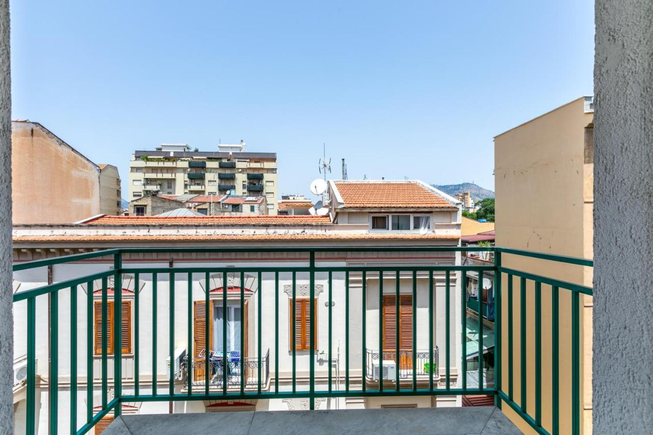 פלרמו Villa Malfitano & Stazione Lolli Cozy Apartment מראה חיצוני תמונה
